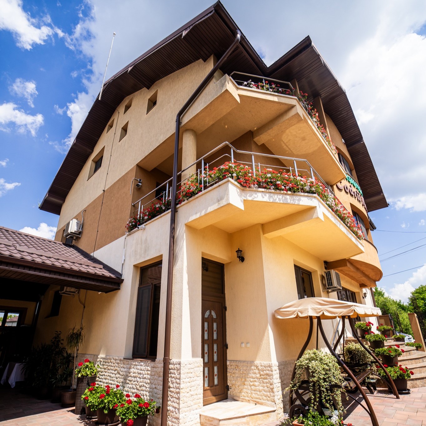 Pensiunea Codrii Mamului